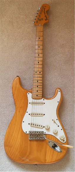 '74 Natural Stratocaster